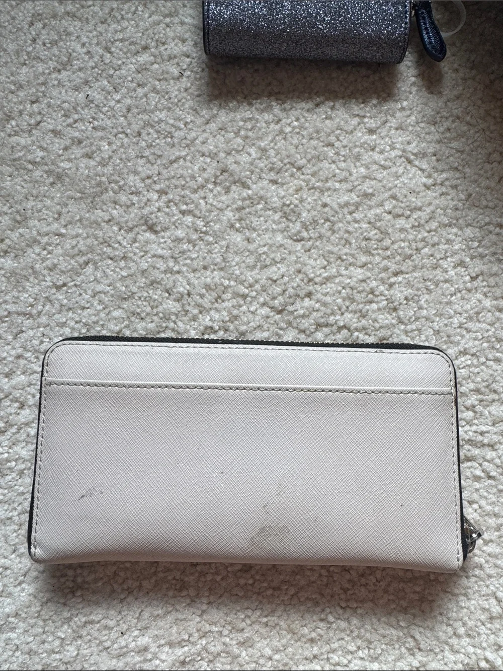 kate spade New York Black and Cream Zip Wallet